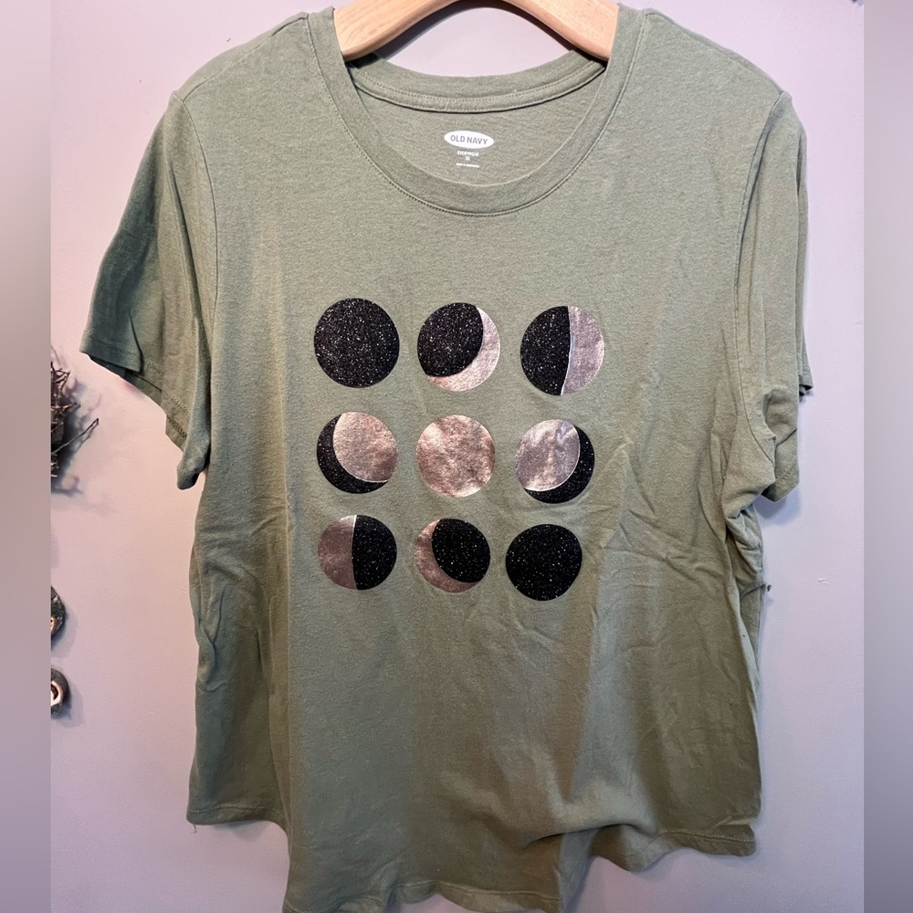 🌟 Old Navy | Graphic Tee